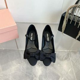 Picture of Miu Miu Shoes Women _SKUfw156968384fw